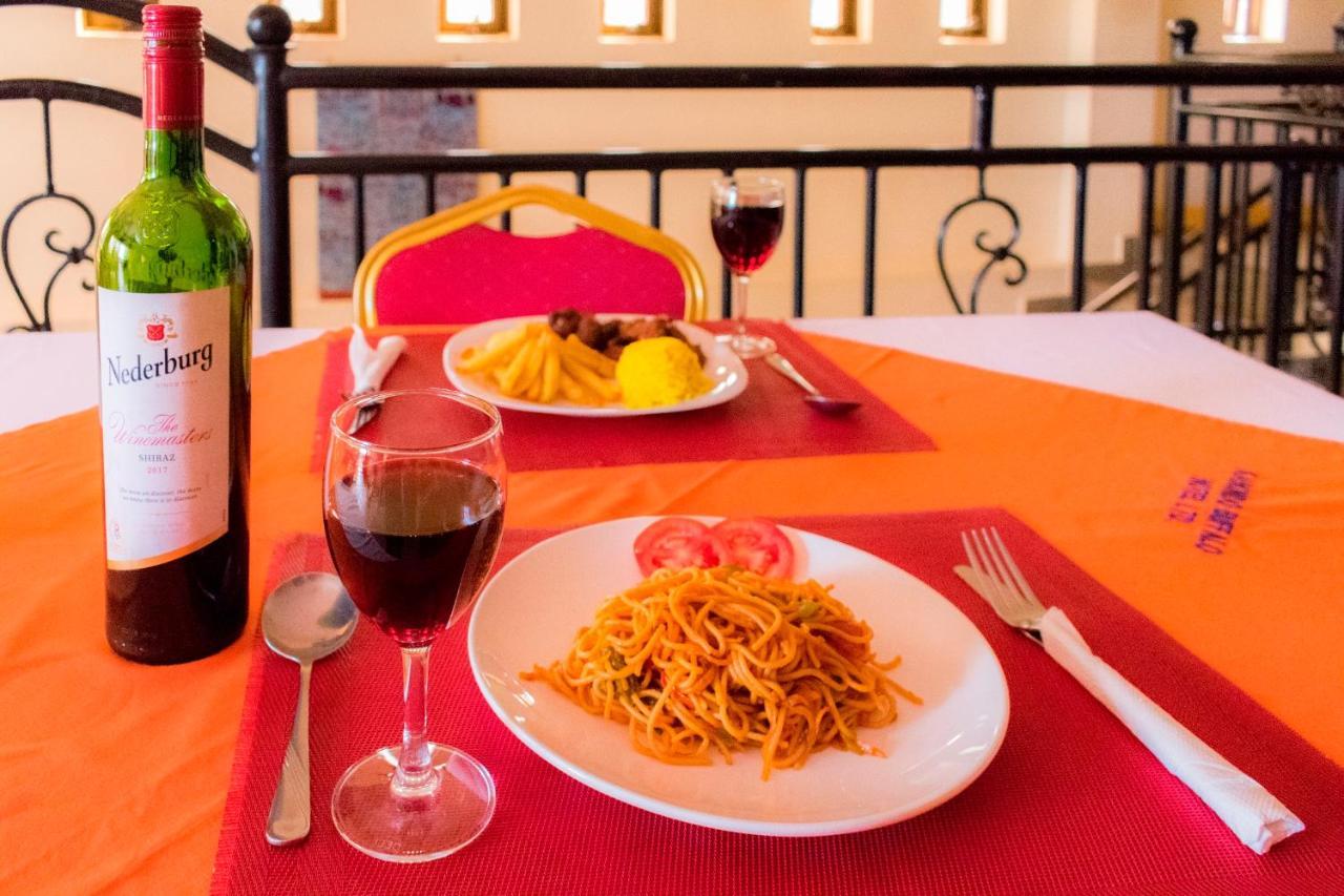 Kahondo Buffalo Hotel Kampala Makerere ภายนอก รูปภาพ