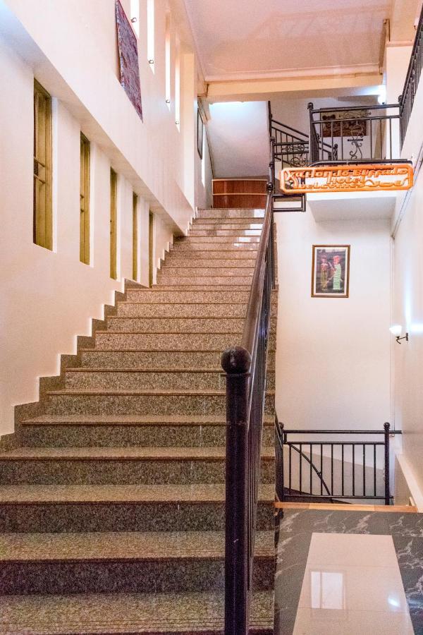 Kahondo Buffalo Hotel Kampala Makerere ภายนอก รูปภาพ