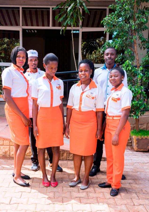 Kahondo Buffalo Hotel Kampala Makerere ภายนอก รูปภาพ