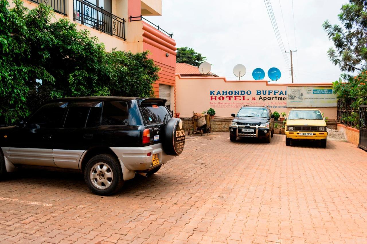 Kahondo Buffalo Hotel Kampala Makerere ภายนอก รูปภาพ
